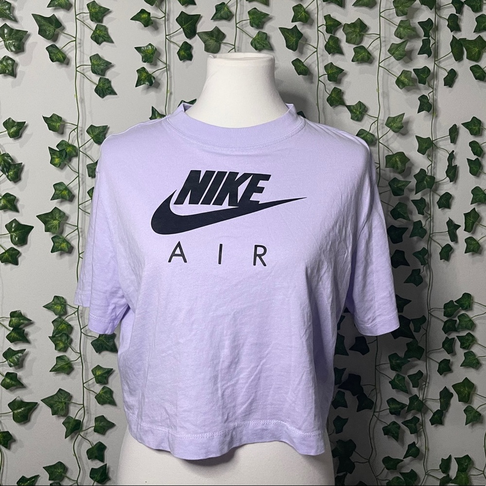 nike t shirt